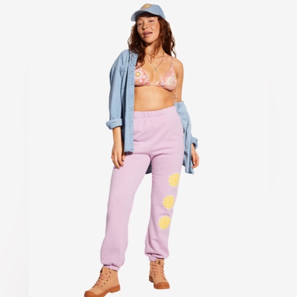 Billabong Tops - Billabong x Smiley Ridin Happy Set